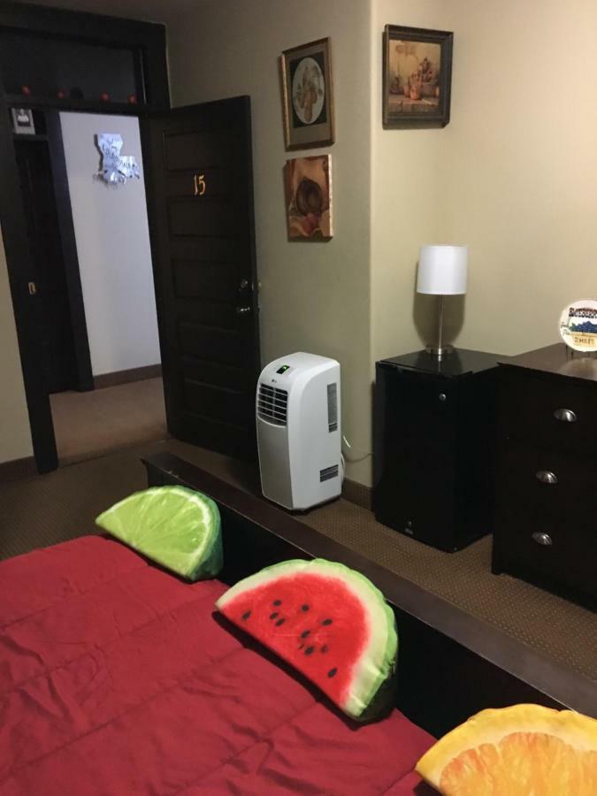 Hotel Cazan Mamou Bagian luar foto